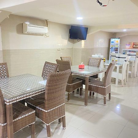 Penginapan Star Ambon Mitra Reddoorz Exterior photo