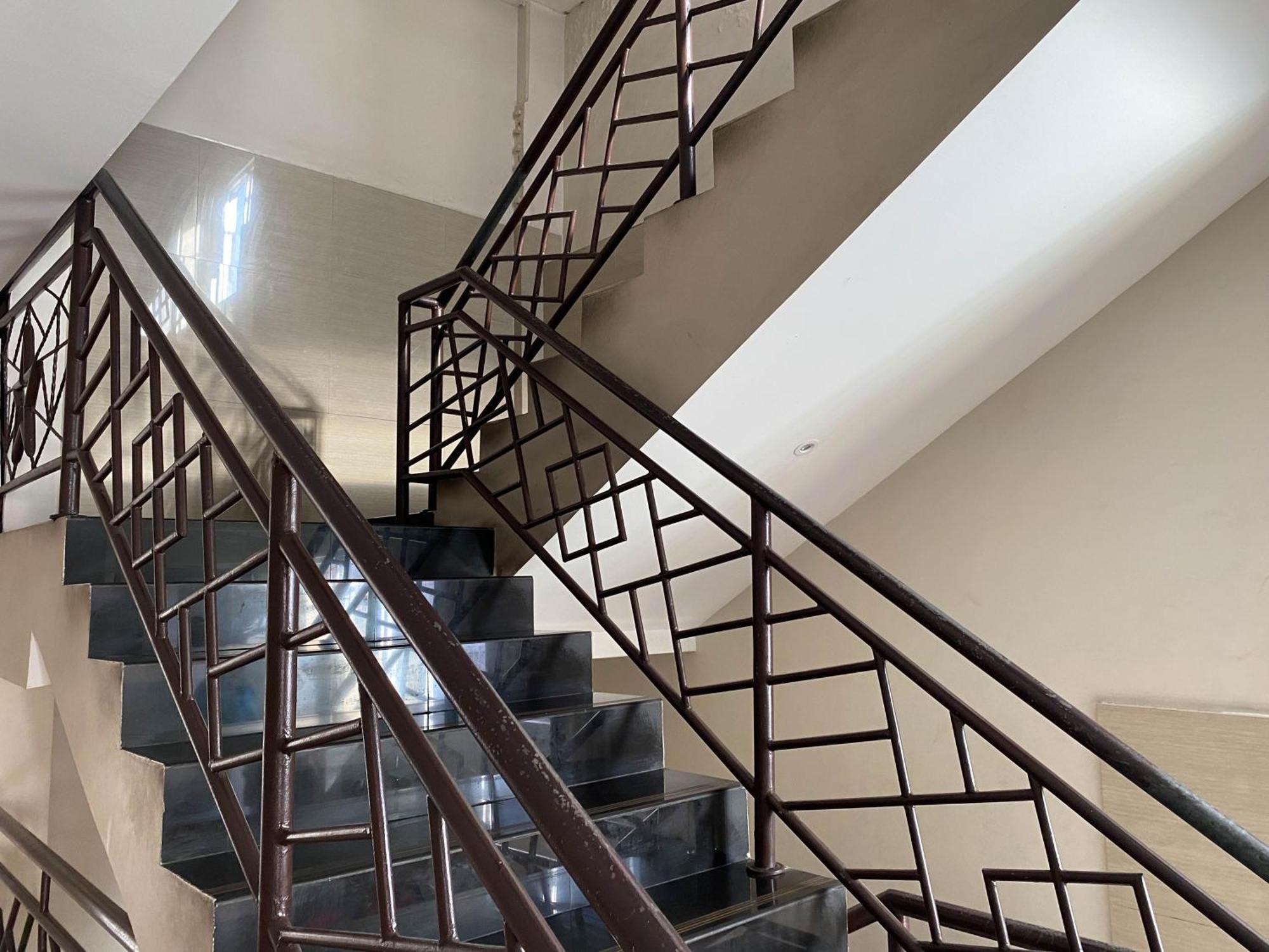 Penginapan Star Ambon Mitra Reddoorz Exterior photo